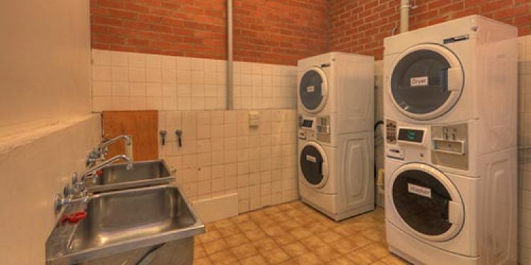 The coin operated guest laundry at Yea Riverside Caravan Park